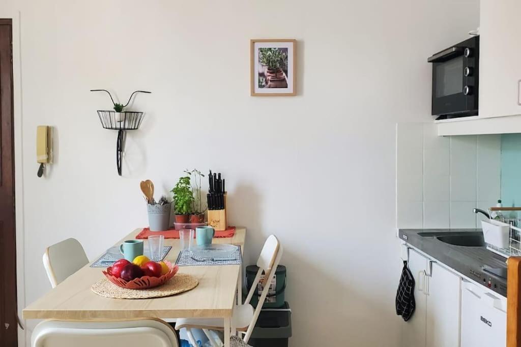 Appartement Cosy Et Calme - Centre Historique Montpellier Bagian luar foto