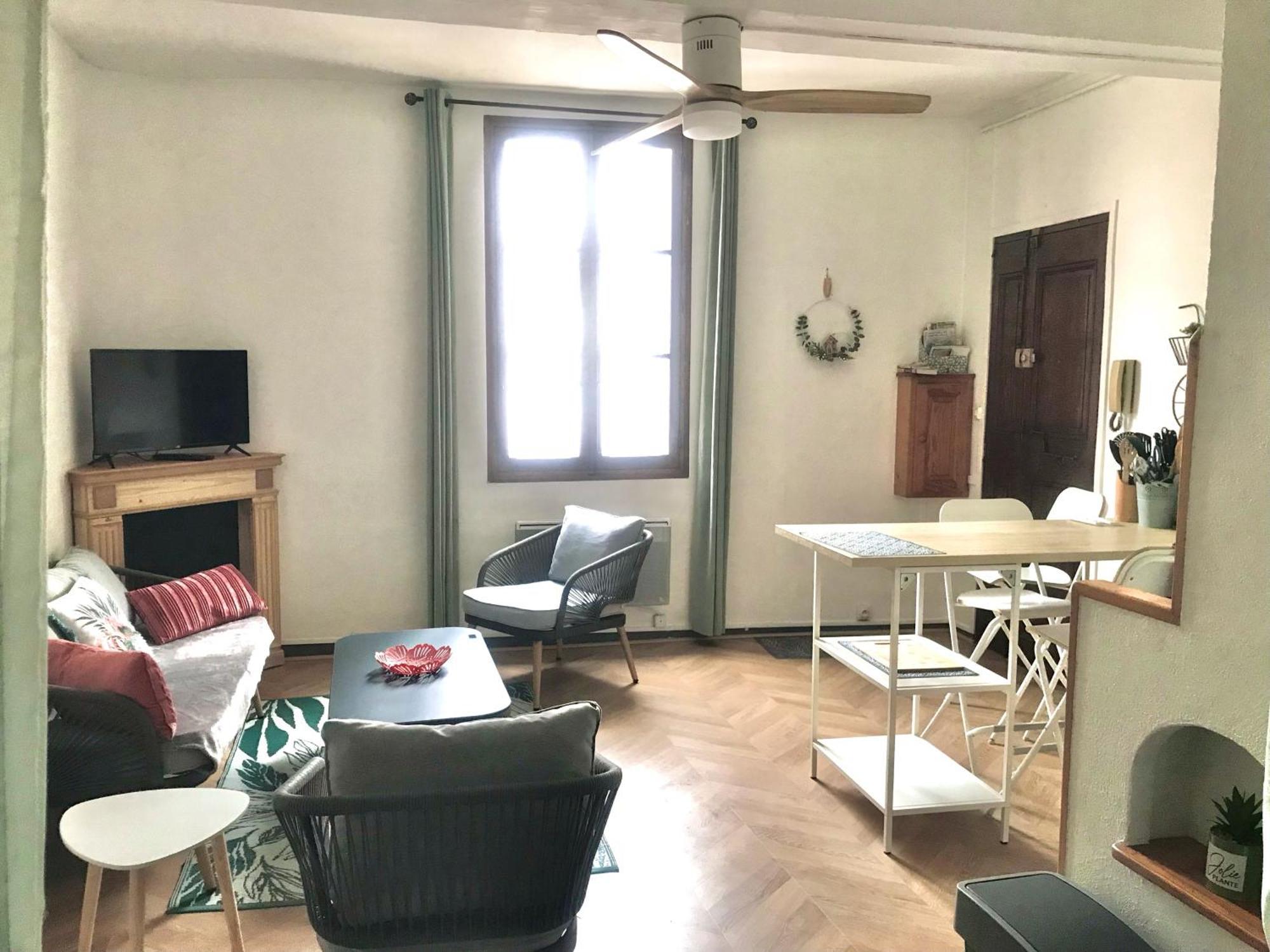 Appartement Cosy Et Calme - Centre Historique Montpellier Bagian luar foto